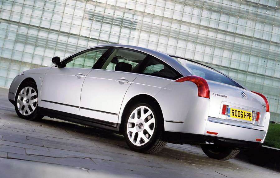  Citroen C6 2006 года  (UK) (фото 12 из 17)